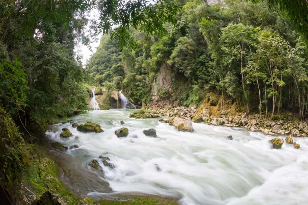 semuc champey guatemala