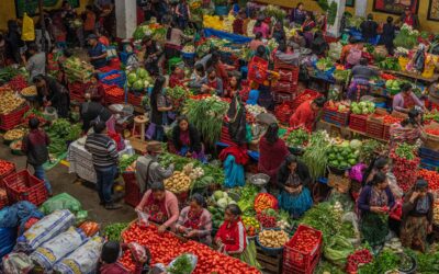 Exploring the Colorful Tapestry of Chichicastenango Market: Guatemala’s Cultural Gem