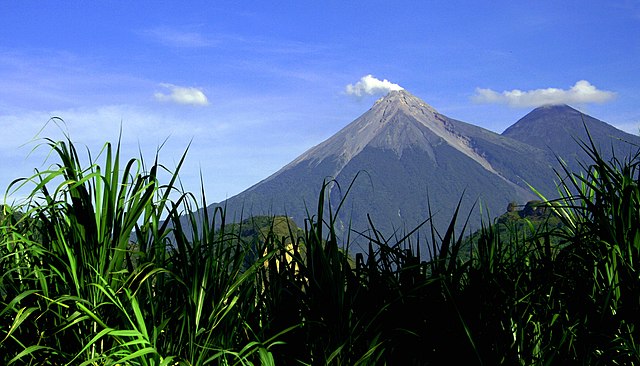 volcan de acatenango guatemala