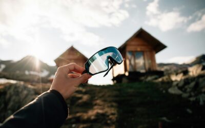 Best Sunglasses for Hiking: Essential Features for Optimal Outdoor Performance