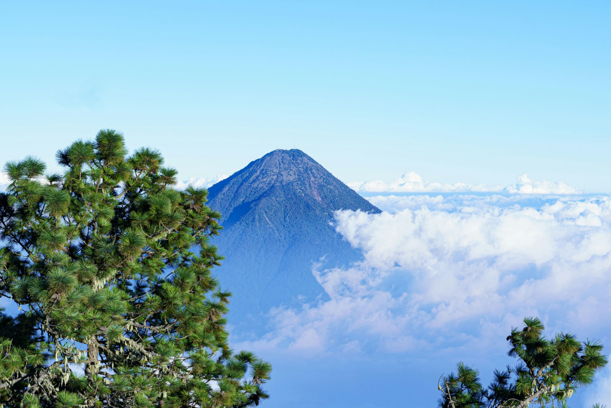 volcan de acatenango guatemala