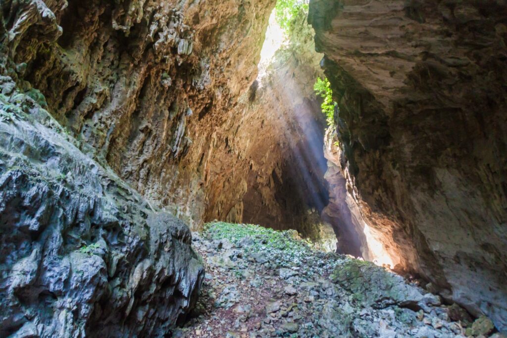 guatemala caves