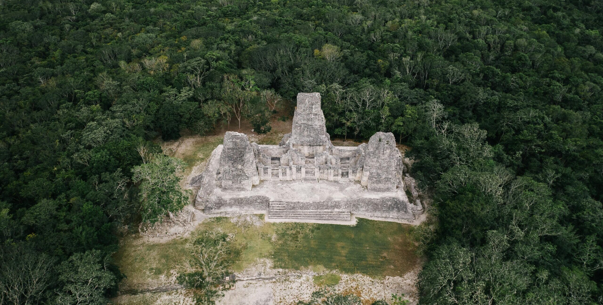 mayan ruins guatemala