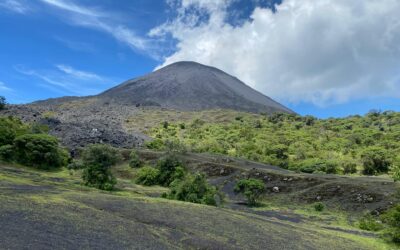 Where Is Pacaya Volcano National Park and Why Is It So Popular?