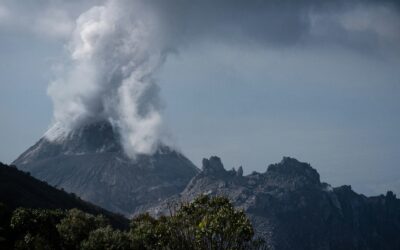 Santiaguito Volcano and Santa Maria Volcano Guatemala: What’s the Difference?